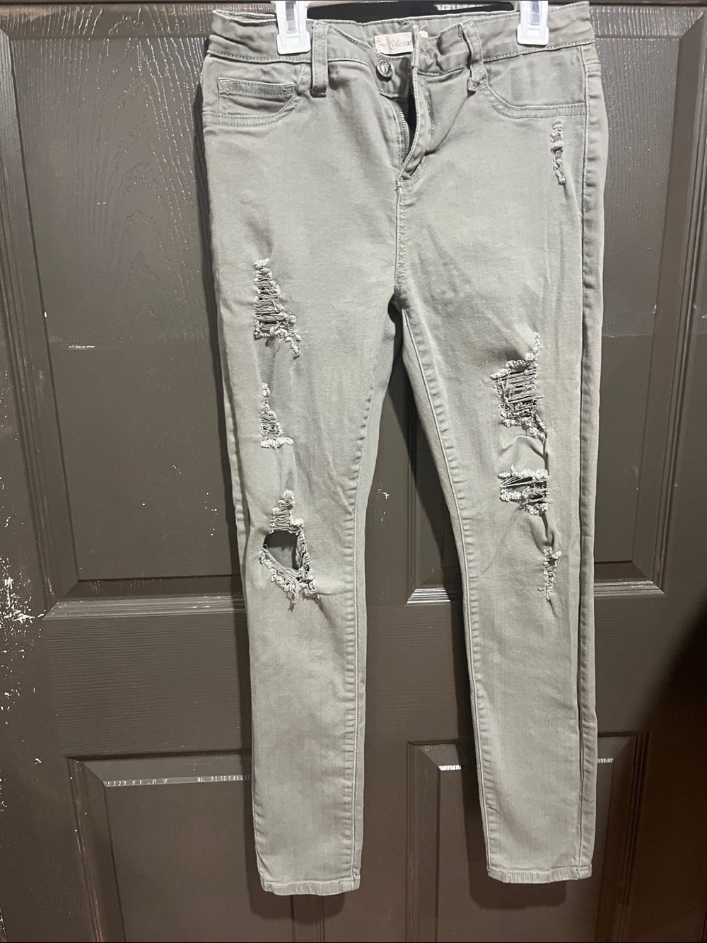 Cello Light Grey Distressed Skinny Jeans